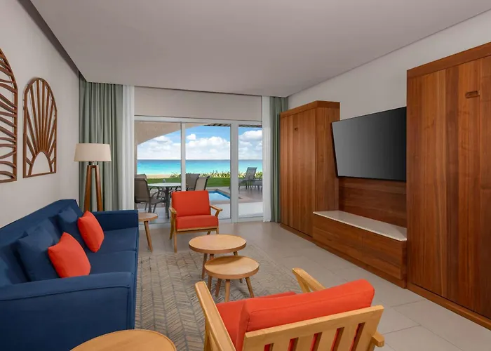 Hilton Cancun Mar Caribe All-Inclusive Resort